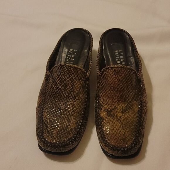 COPY - Stuart weitzman snakeskin print. Size 6.5 - Picture 2 of 7